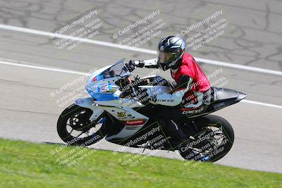 media/Apr-23-2022-Fastrack Riders (Sat) [[cb2d6ae73d]]/LEVEL 1/1145AM TURN 3 AND 4/